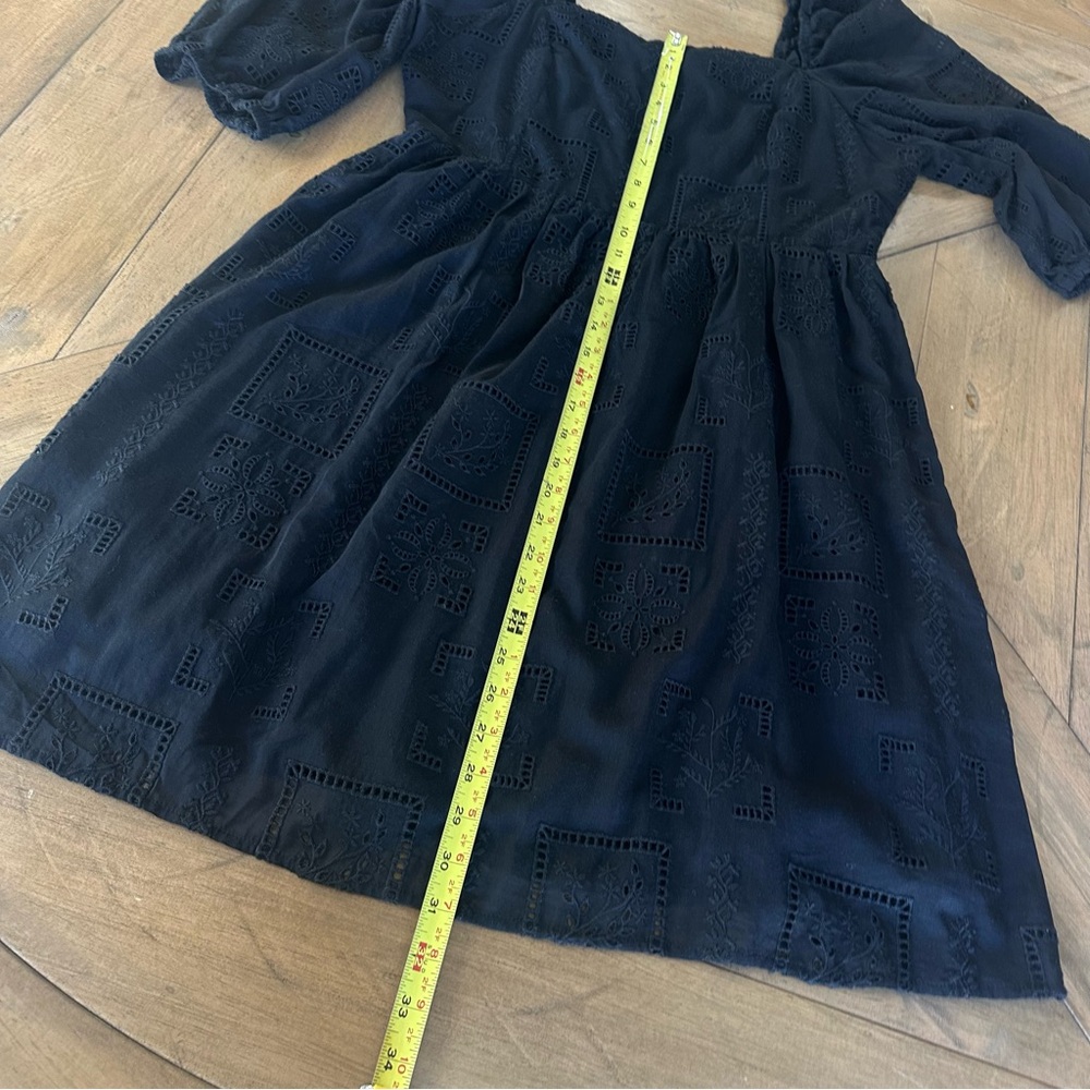 Johnny Was Eyelet Mini Dress Tonal Black Cotton Silk Embroidered Puff Sleeve M - Picture 6 of 11